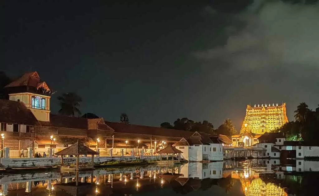 అనంత పద్మనాభ స్వామి ఆలయ అద్భుతం – భక్తులను కదిలించిన వరద సంఘటన — వార్తలు