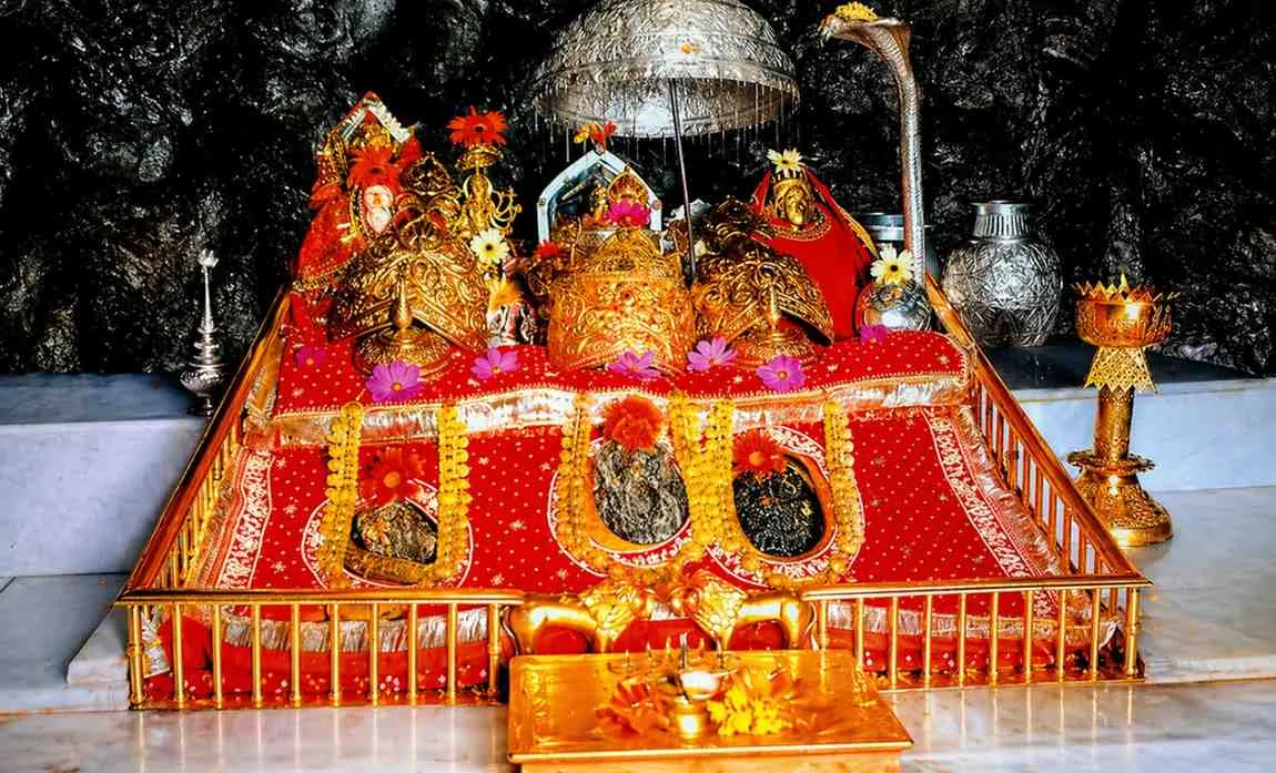 వైష్ణో దేవీ మందిర్