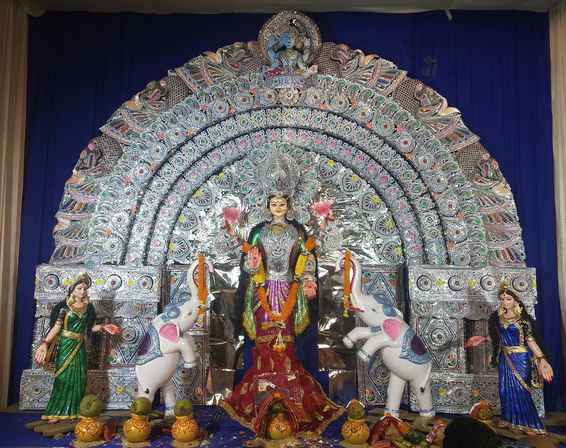 పంచాంగం 9 అక్టోబర్ 2026 (శుక్రవారం): మహాలయ పక్షంలో చతుర్దశి శ్రాద్ధం, తిథి, నక్షత్రం మరియు పూజా విధానం — జ్యోతిషం